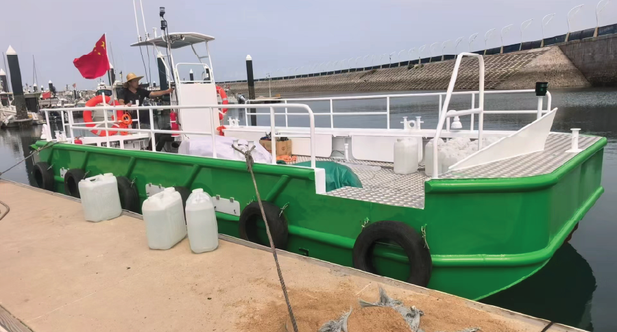 8.8m Landing Craft